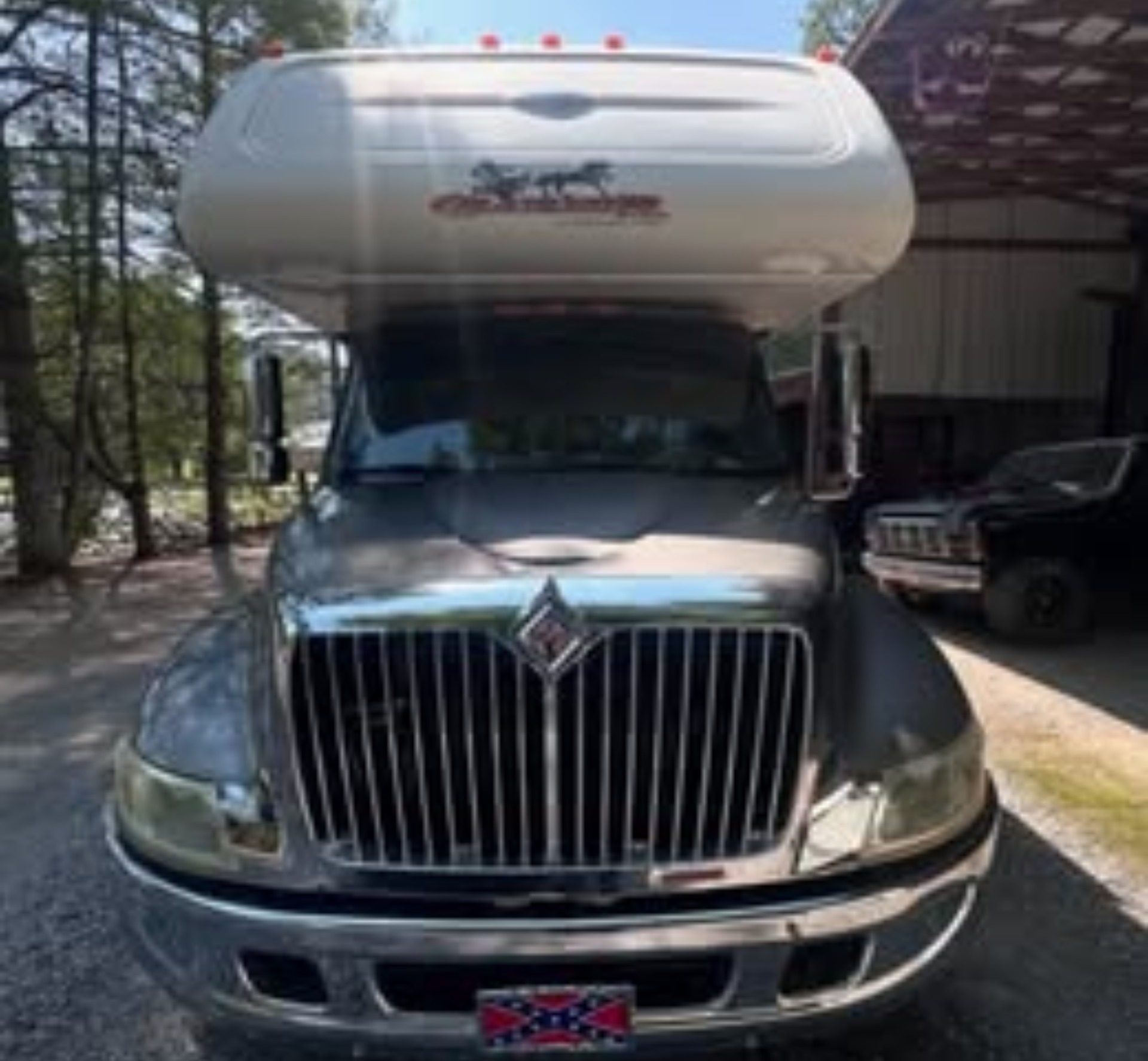 2008 Toy Hauler 49,000 miles $65,000